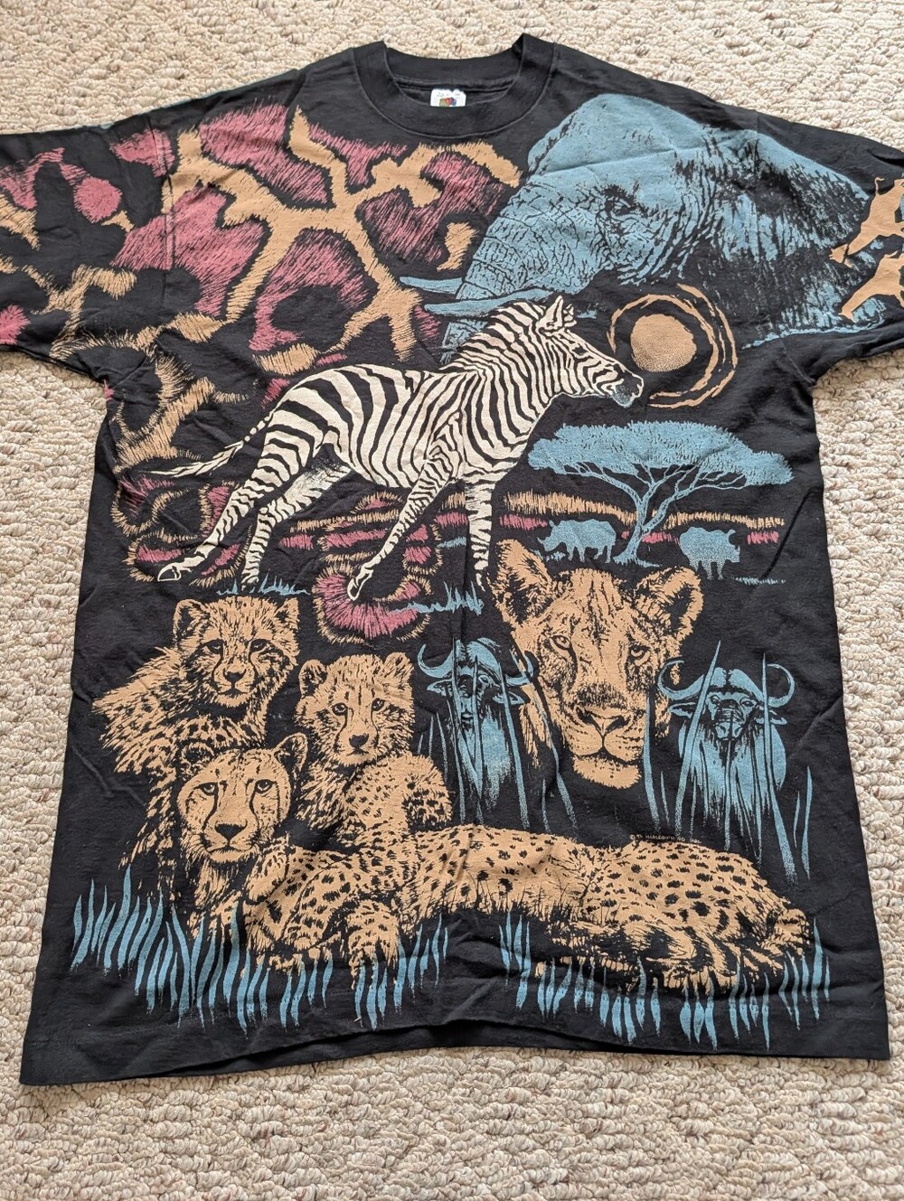 Vintage 90s All Over Print Safari Wildlife Graphic Tshirt Lion Zebra Cheetah USA